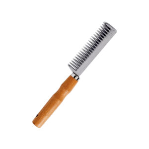 Metal Pulling Comb With Handle